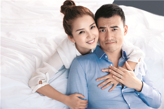 何洁被曝新恋情男子系鼓手刁磊 离婚案未宣判称没让赫子铭净身出户 