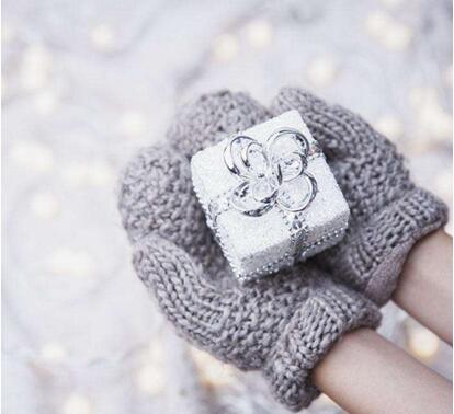 风影长情爱暖人心 粉色玉髓珠宝登陆苏宁众筹