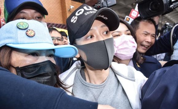 陈乔恩称只喝1瓶啤酒被质疑 因酒测值验出来高