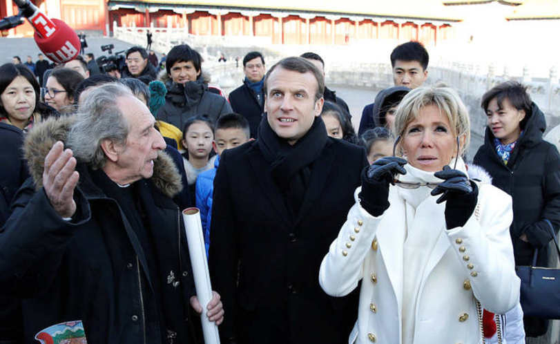 马克龙夫妇参观北京故宫 由法国历史学家陪同