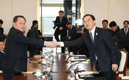 金价收复跌幅陷震荡 美联储副主席大选或决定货币走向