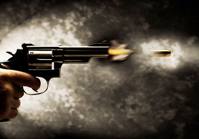 黄金多空陷入胶着 避险挺身而出救金价