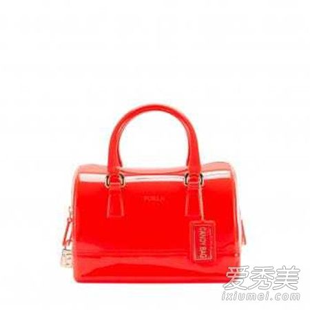 Furla品牌包包介绍 Furla是意大利著名的皮革品