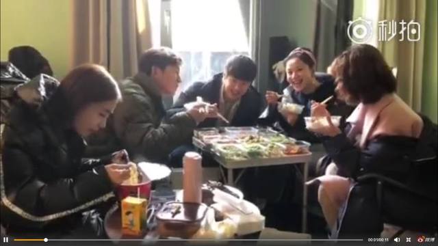 任重晒杨颖伙食差异 黄晓明看到要跳墙啦!