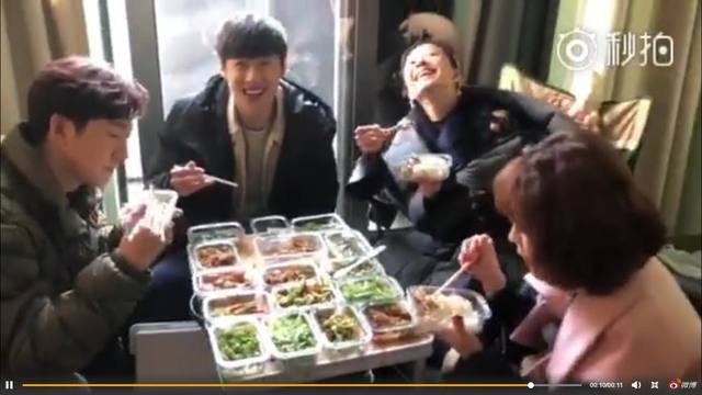 任重晒杨颖伙食差异 黄晓明看到要跳墙啦!