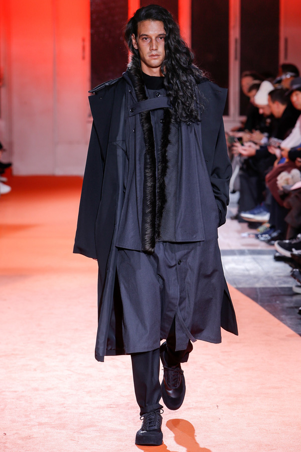 yohji yamamoto(山本耀司)于巴黎时装周发布2018秋冬系列男装秀-第3页