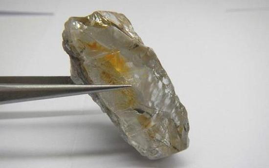 澳大利亚钻石商新发现2颗大尺寸宝石级钻石原石