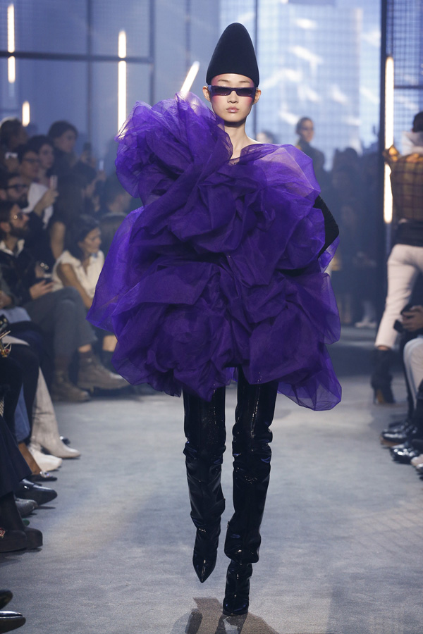 alexandre vauthier(亚历山大·福提)于巴黎时装周发布2018春夏高定