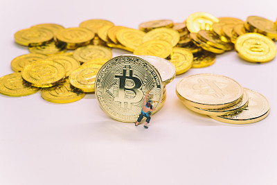 黄金TD暂延震荡走势 比特币或成众矢之的