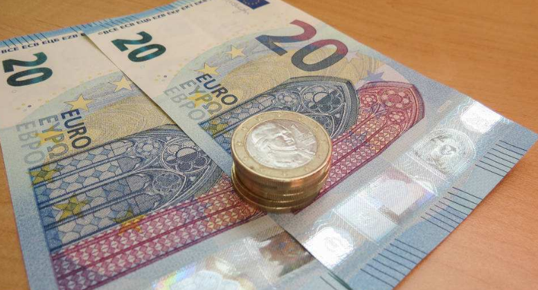 欧元区_2017年欧元区gdp(2)