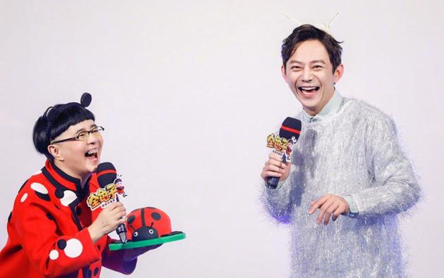 何炅刘纯燕惊喜合体 有些东西永远都不会变