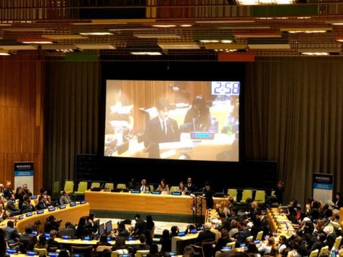 王源发表全英文演讲 粉丝们纷纷称赞“口语进步很大”