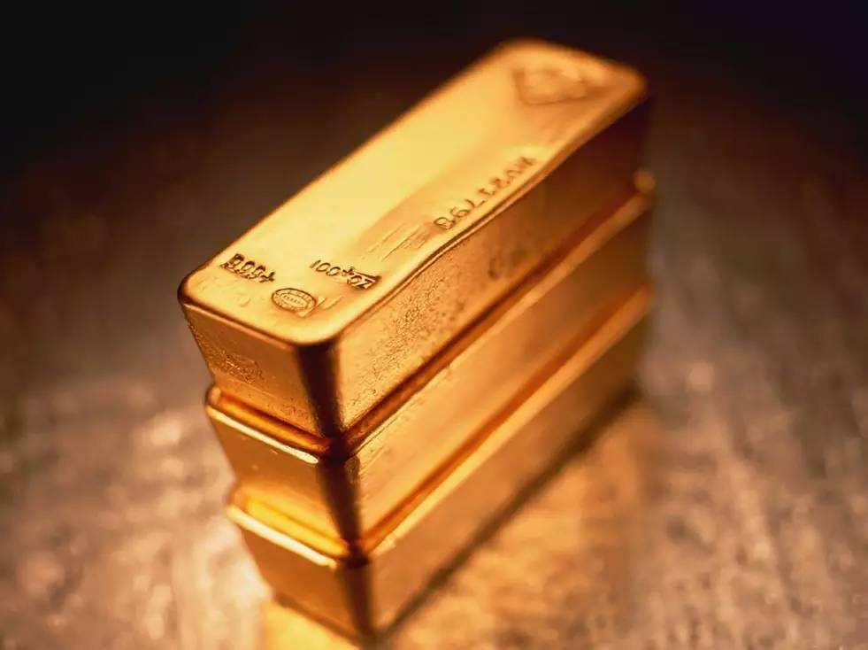 美国经济数据喜忧参半 现货黄金攀升近10美元!