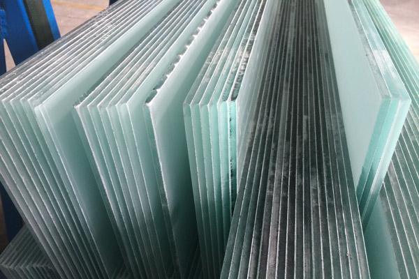沙河地区玻璃停限产以及玻璃产能置换方案支撑玻璃期价