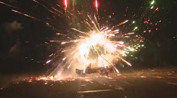 突发!玉溪烟花售点燃爆 事故现场情况严重