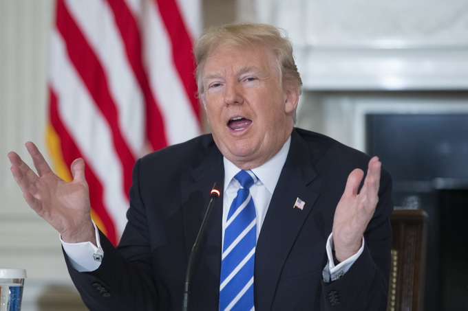 特朗普发新年贺词 本命年的他都说了什么?