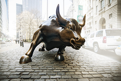 华尔街和投资者罕见一致 金价能否如期上行？