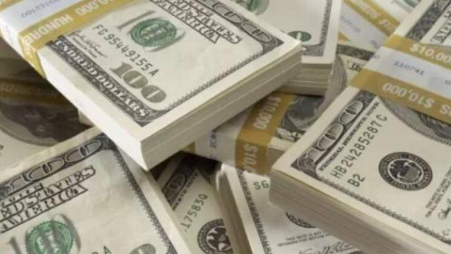 美元走出三年低谷 黄金创年内最大周跌幅