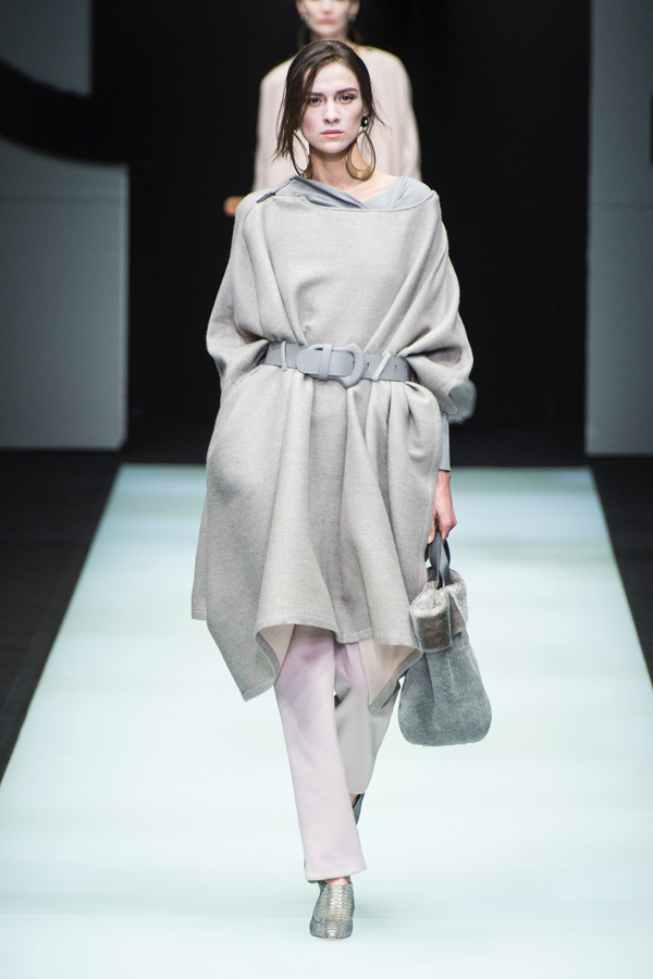 Giorgio Armani（乔治·阿玛尼）于米兰时装周发布2018秋冬系列高级成衣