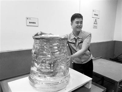 450公斤!晶环电子研发团队制造了世界最大单体蓝宝石