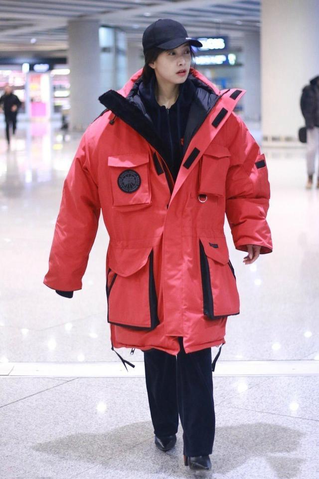 全新带货女王出炉:看看迪丽热巴她们都穿火了些什么?