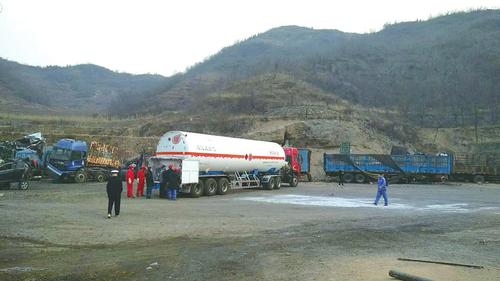 山西省22吨液化天然气泄漏 7小时救援化解险情
