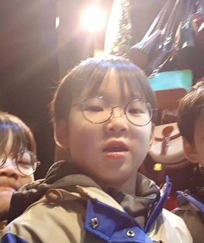 宋一国更新儿子大韩近况 网友大赞其和爸爸一模一样