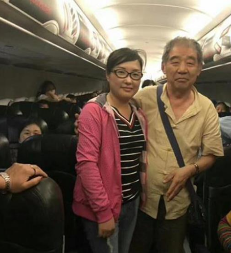 六旬老太突发疾病昏迷 女医生高空紧急施救