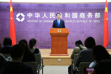 商务部回应贸易战 强调谈判是有原则的