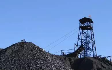 山东枣庄一煤矿发生冒顶事故 1名工人死亡