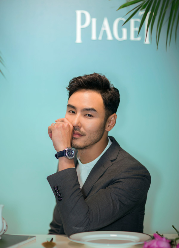 杨幂作为PIAGET伯爵全新时尚大使现身夏日派