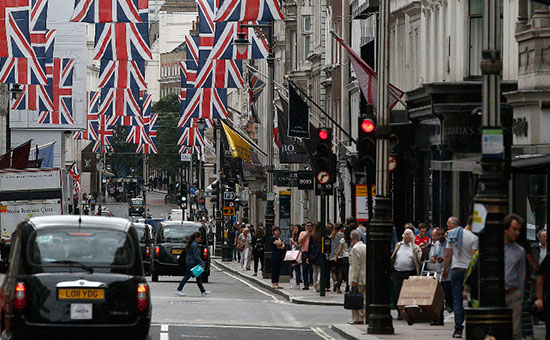 英国PMI指数6月反弹 加息助推英镑急涨