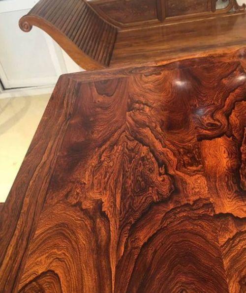 大叶黄花梨属于红木吗