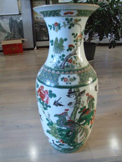 祖传古董花瓶不翼而飞 原来是被收废品的顺手牵羊