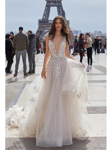 2019最流行内衣_2019年流行男穿女装越娘越时髦?网友:时尚你是在逗我吗?(2)