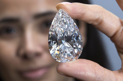 ALROSA在纽约办事处首次对抛光钻石进行招标
