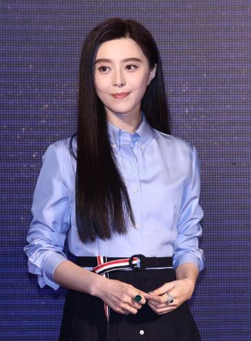 范冰冰身价直线下跌! 两部电影面临全剪 大牌代