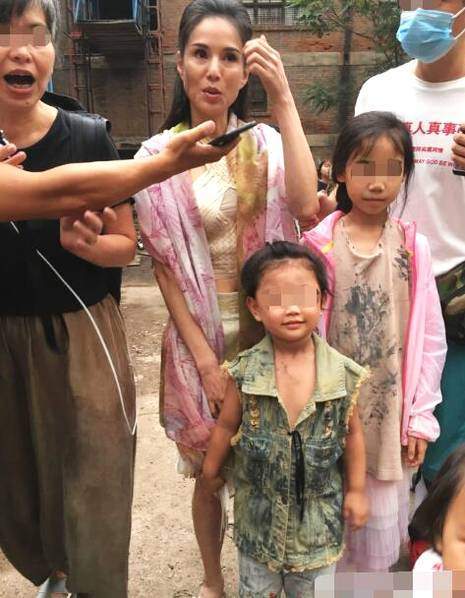 李若彤尽显老态 离开美颜的她长这样