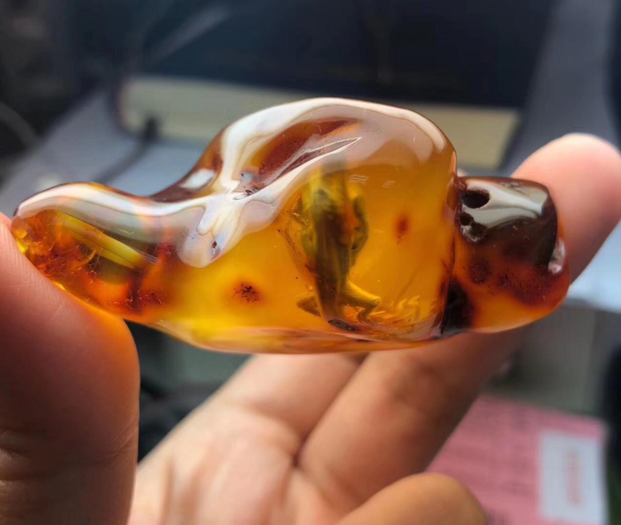 结婚钻戒的佩戴常识