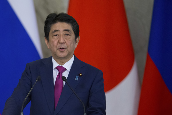 安倍称日本央行的超宽松政策不该一直持续