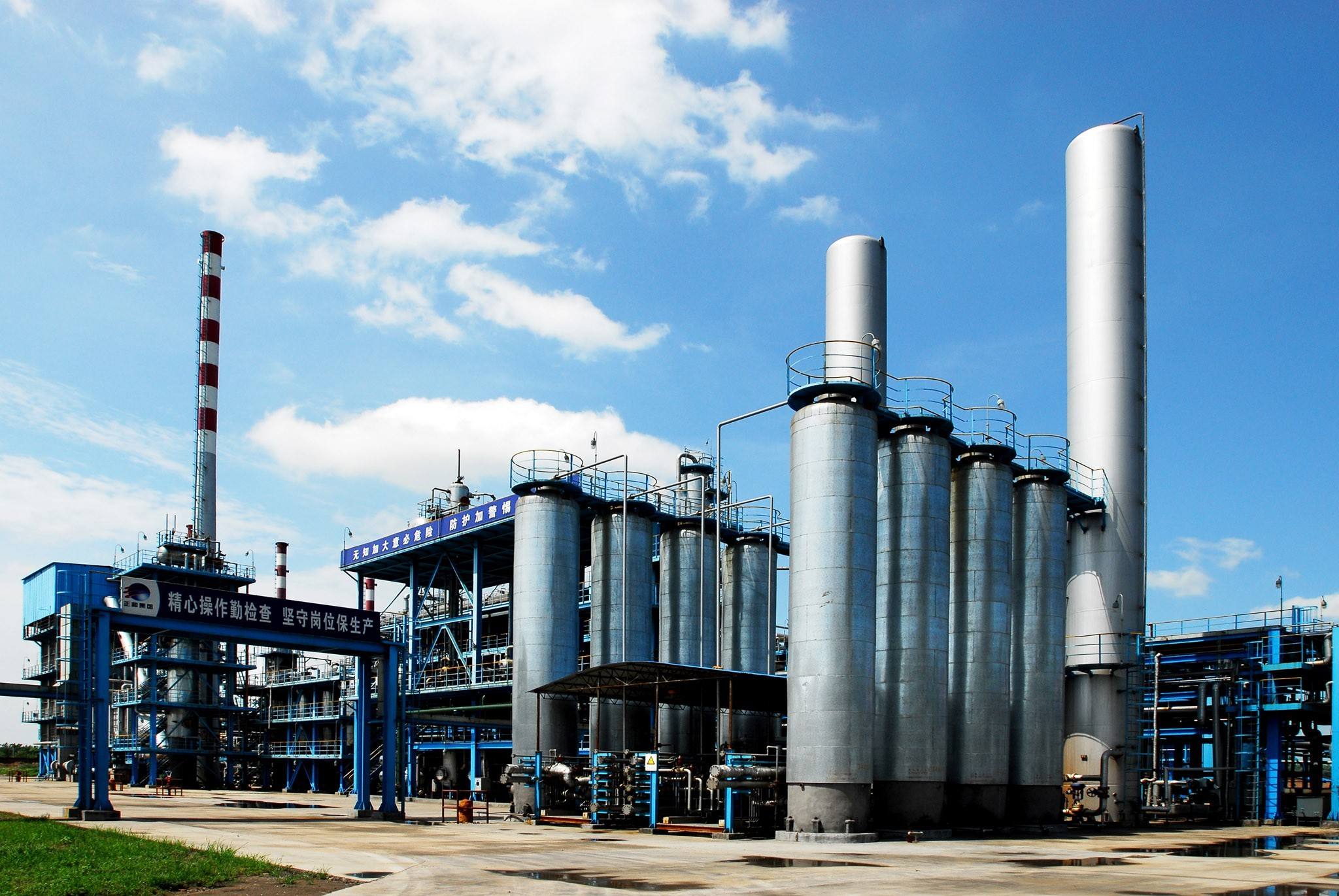 广东综合经济实力总量_广东涉外经济学院宿舍(3)