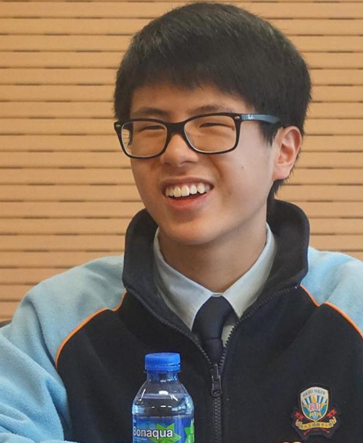 佟丽娅调侃刘昊然撞脸神通 实在是太像了