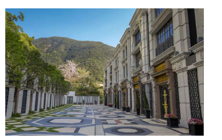 和李嘉诚做邻居浅水湾道90号 别墅有多壕?