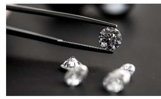 全球最大钻石交易中心与阿里巴巴深度合作 消费者在天猫可买放心钻石