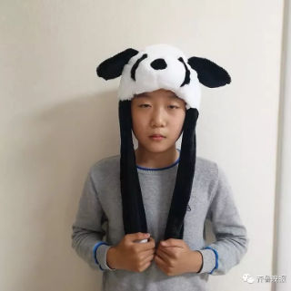 史上最不开心卖家秀火了 画风真是清奇呀!