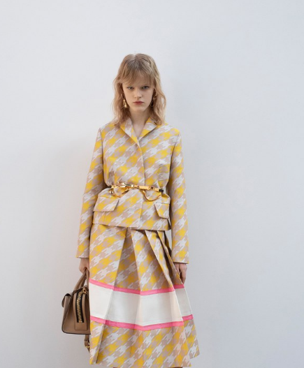 玛尼(marni) 2019早春度假女装系列:果味汽水般清凉透爽