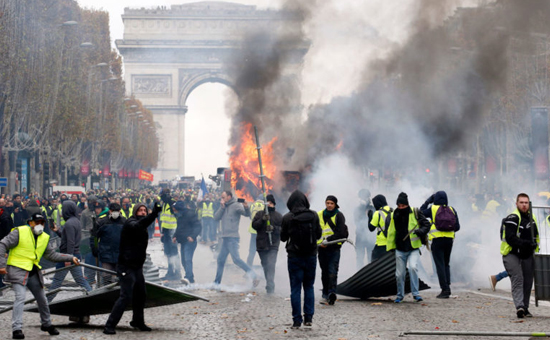 巴黎爆发罕见骚乱 本周非农来袭黄金将迎考验