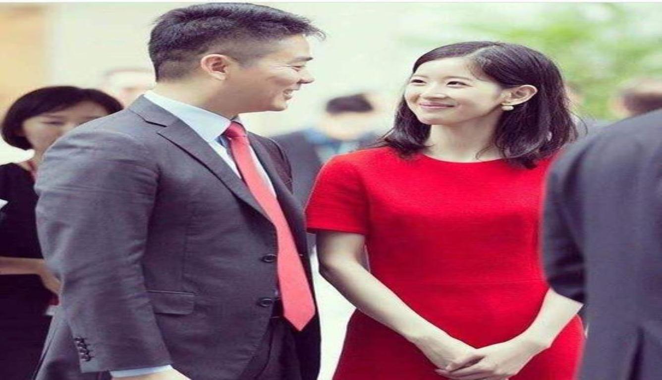 章泽天爸爸否认女儿离婚:没有这回事