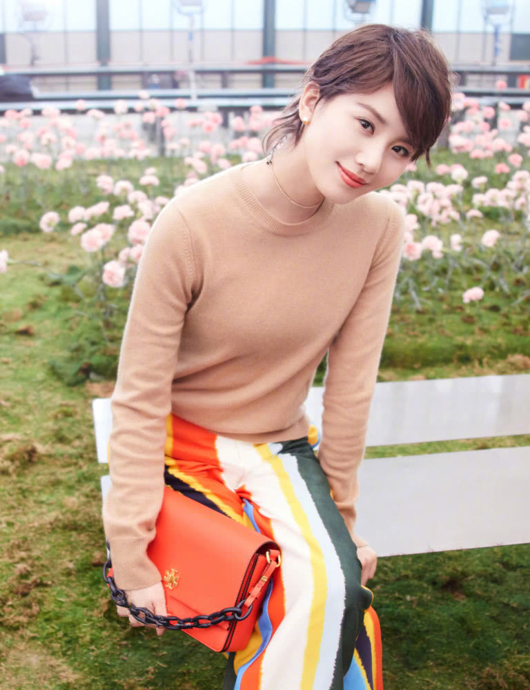 潮流服饰人气榜 159b603b057f13ac833378569cf95d98.jpg?_=1550040158805