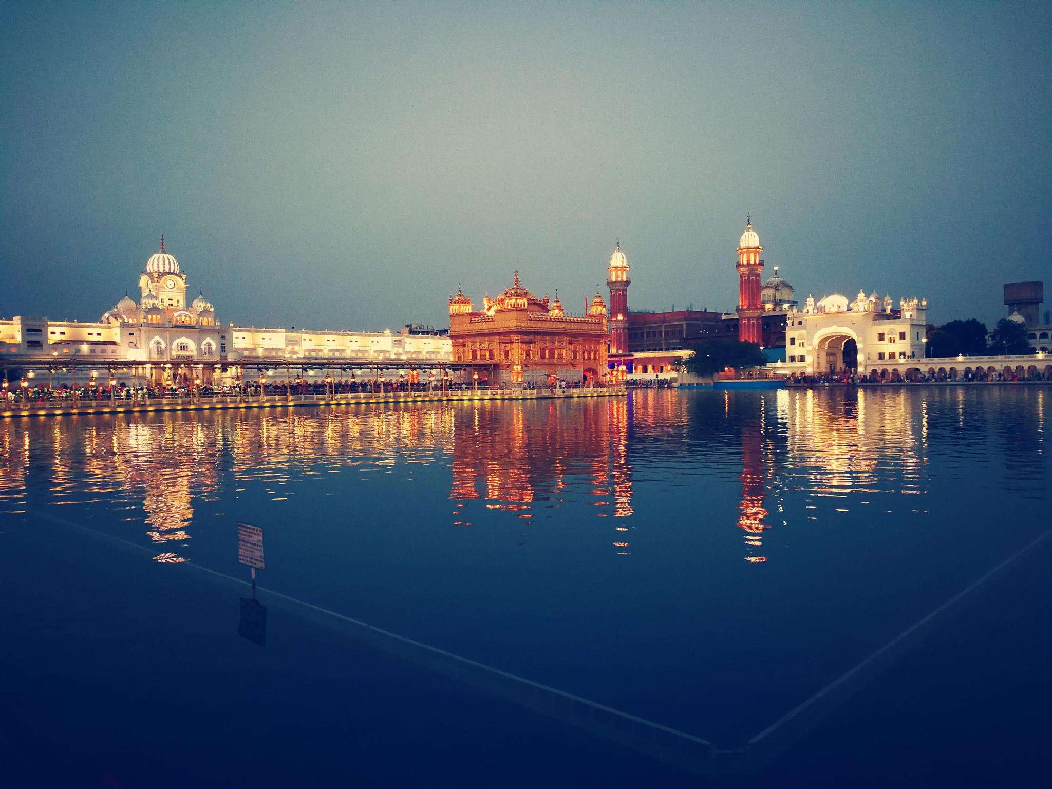 沙特王储向巴基斯坦投资200亿美元 把两国关系